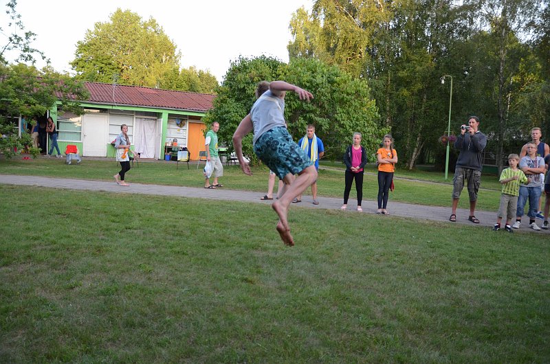 2012-08-01 19.52.00-2-65-2706.jpg